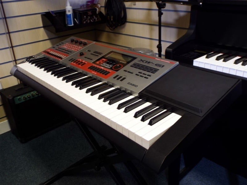 Casio XW-G1 MIDI Keyboard